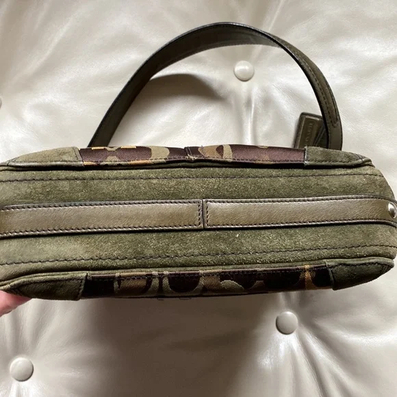 Vintage coach camo purse EUC - Picture 5 of 10